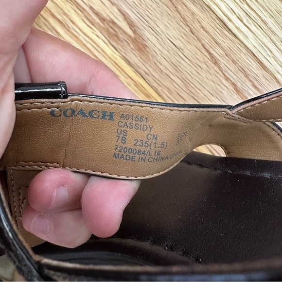 Coach Cassidy Buckle Brown Patent Leather Sandals Women’s Size 7 - Picture 10 of 11